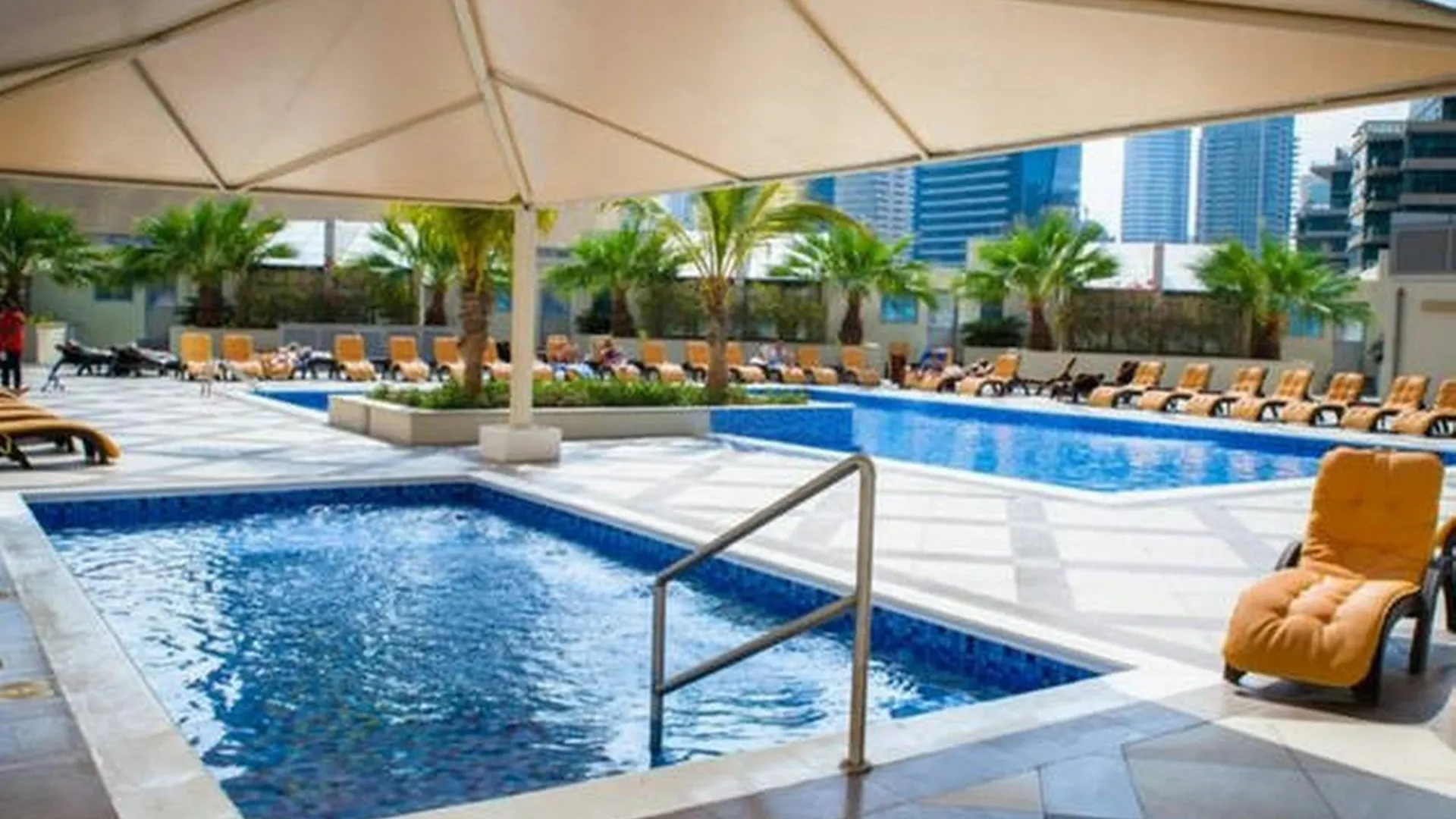 Apartment Higuests - Bay Central West Dubai